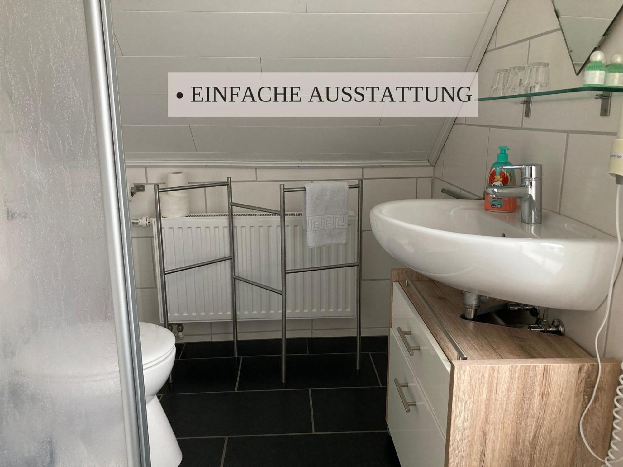 וורמן Haus Krabbe Apartments, Zentral Gelegen Im Idyllischen Nordseeort Zwischen Bremerhaven Und Cuxhaven, Hunde Kostenfrei Willkommen, Hauseigene Kostenfreie Parkplaetze מראה חיצוני תמונה
